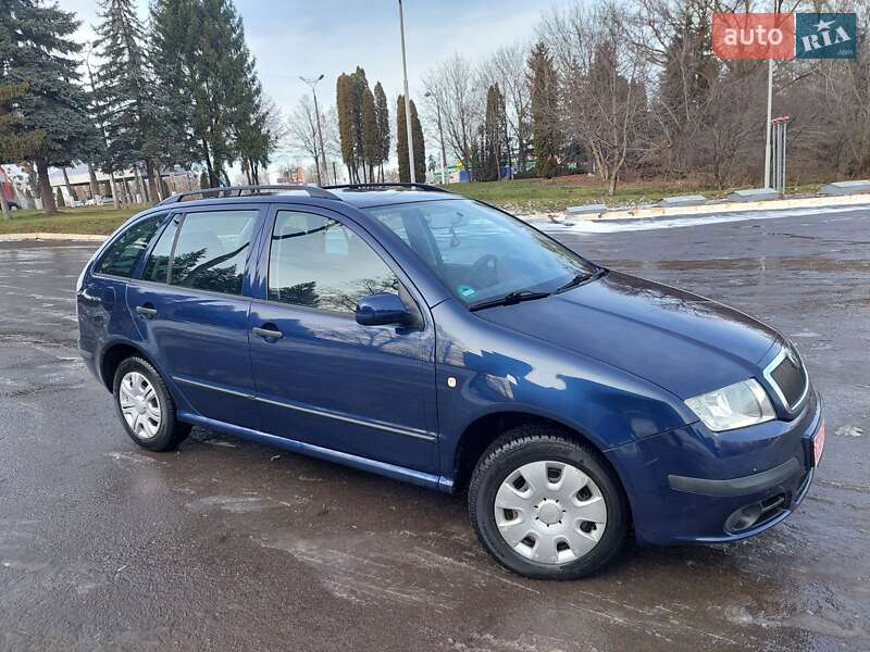 Універсал Skoda Fabia 2005 в Дубні фото 3 Універсал Skoda Fabia 2005 в Дубні