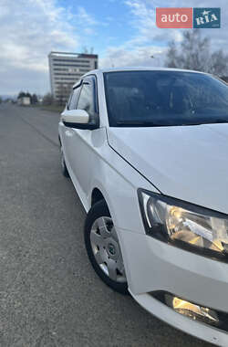 Хетчбек Skoda Fabia 2014 в 