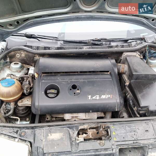 Седан Skoda Fabia 2002 в Липовці