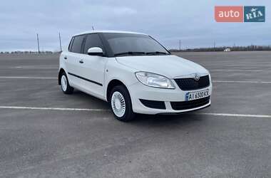 Хэтчбек Skoda Fabia 2011 в Киеве