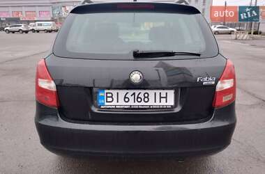 Універсал Skoda Fabia 2008 в Полтаві