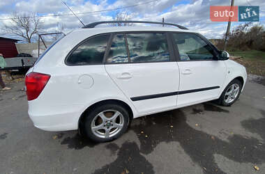Универсал Skoda Fabia 2010 в 