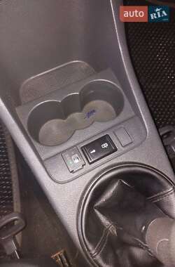 Хэтчбек Skoda Fabia 2012 в 