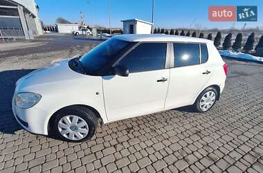 Хетчбек Skoda Fabia 2009 в Городку