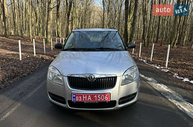 Універсал Skoda Fabia 2009 в Луцьку