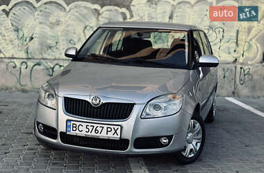 Універсал Skoda Fabia 2008 в Тернополі