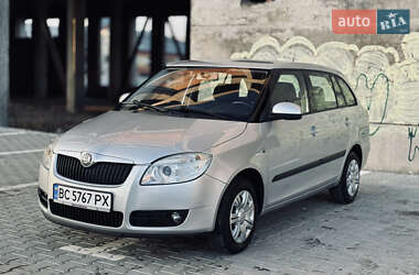 Універсал Skoda Fabia 2008 в Тернополі