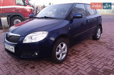 Хетчбек Skoda Fabia 2008 в Рівному