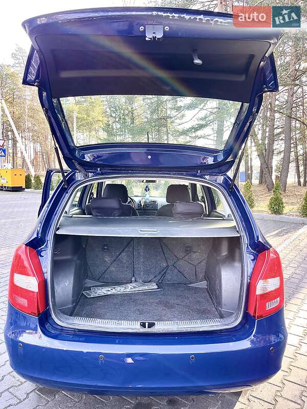 Хэтчбек Skoda Fabia 2014 в Маневичах