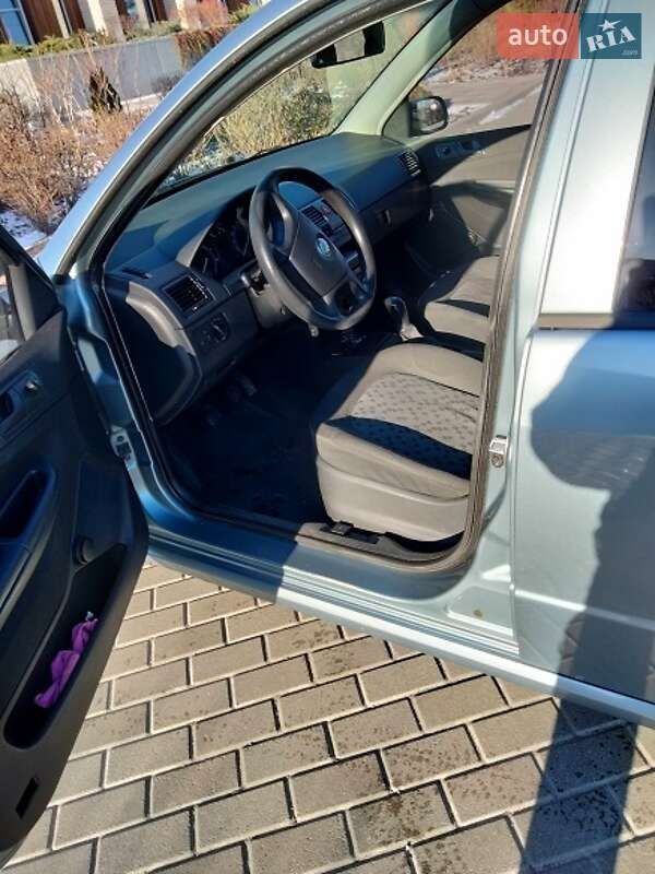 Хетчбек Skoda Fabia 2005 в Києві