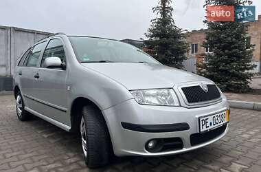 Універсал Skoda Fabia 2007 в Полтаві