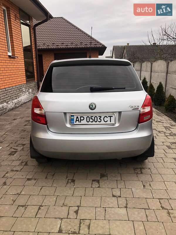 Хэтчбек Skoda Fabia 2010 в Владимирце