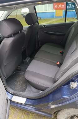 Универсал Skoda Fabia 2001 в 