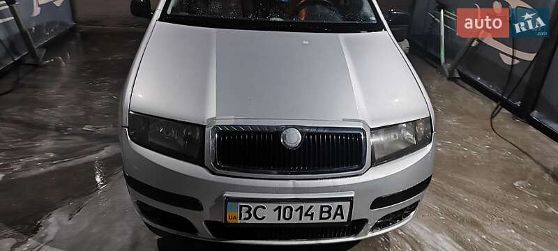 Хетчбек Skoda Fabia 2006 в Дрогобичі