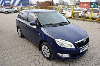 Універсал Skoda Fabia 2011 в Львові