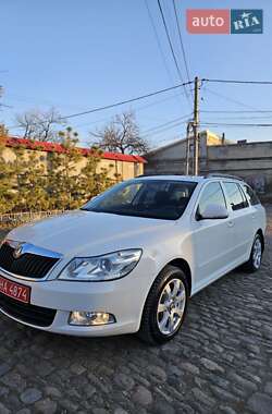 Універсал Skoda Fabia 2010 в Одесі