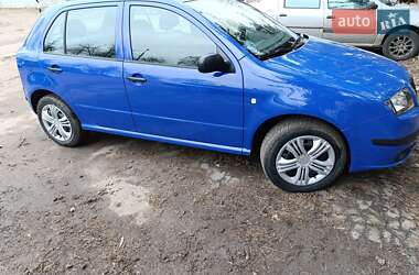 Хетчбек Skoda Fabia 2006 в Чернігові