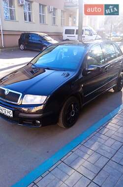 Хэтчбек Skoda Fabia 2005 в Ровно