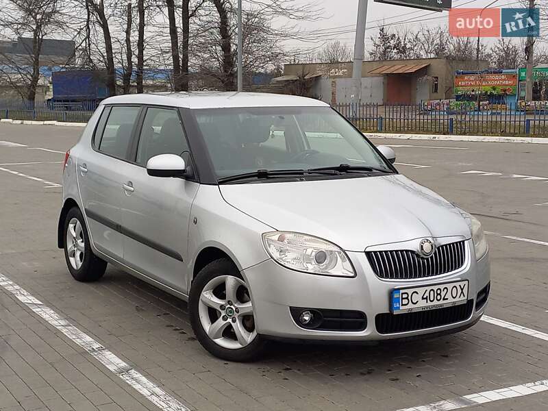 Skoda Fabia 2010 Skoda Fabia 2010