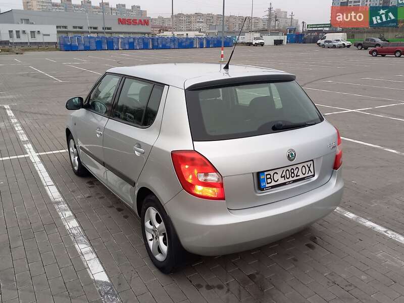 Хетчбек Skoda Fabia 2010 в Львові