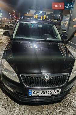 Універсал Skoda Fabia 2010 в Дніпрі