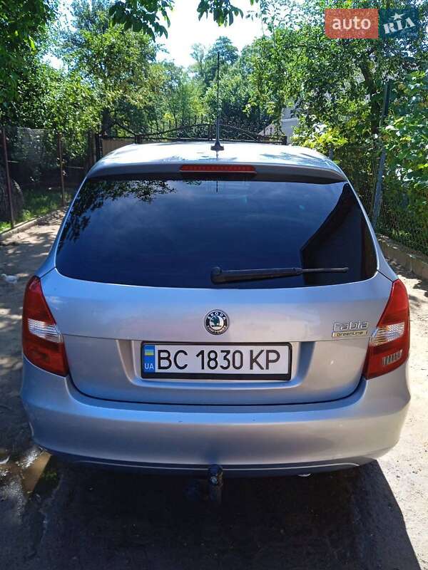 Универсал Skoda Fabia 2010 в Мостиске