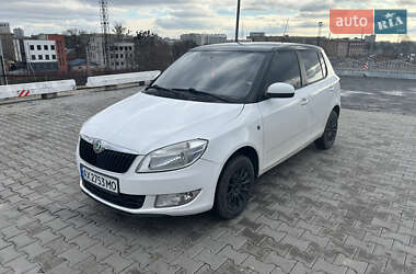 Хэтчбек Skoda Fabia 2012 в Харькове