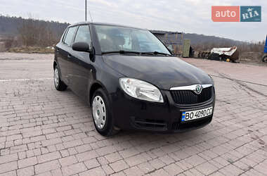 Хетчбек Skoda Fabia 2008 в Тернополі