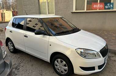 Хэтчбек Skoda Fabia 2012 в Киеве