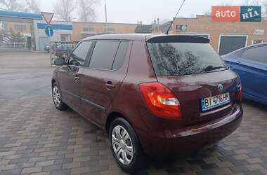 Хэтчбек Skoda Fabia 2011 в Лубнах