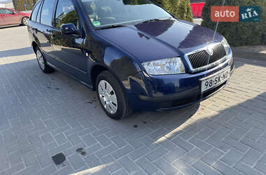 Универсал Skoda Fabia 2004 в Городке