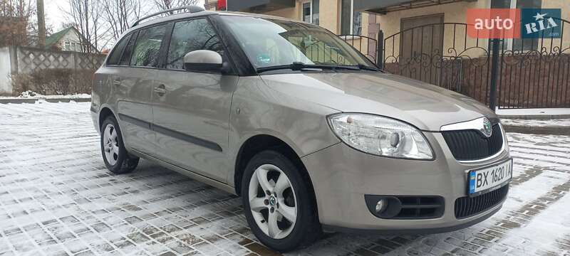 Универсал Skoda Fabia 2008 в Хмельницком