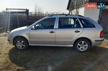 Универсал Skoda Fabia 2004 в Малине