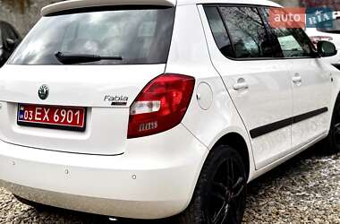 Хэтчбек Skoda Fabia 2011 в Стрые