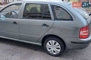 Универсал Skoda Fabia 2004 в Харькове