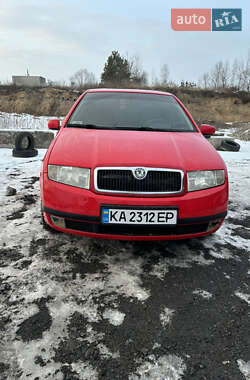 Седан Skoda Fabia 2001 в Иванкове