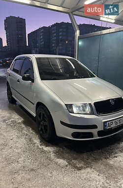 Хэтчбек Skoda Fabia 2006 в Запорожье