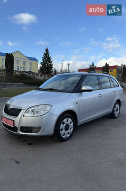 Универсал Skoda Fabia 2009 в 