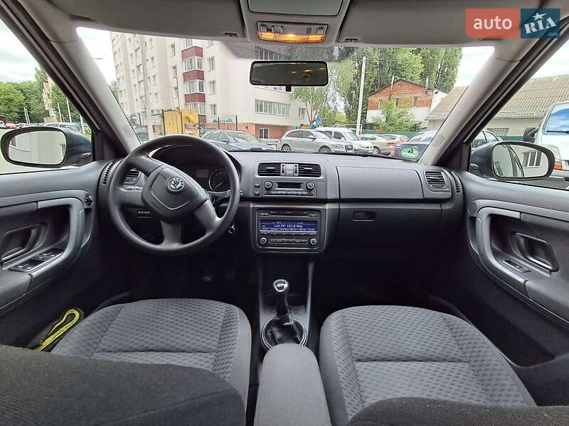 Універсал Skoda Fabia 2010 в Хмельницькому
