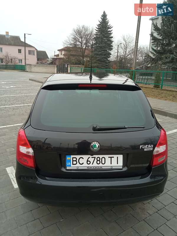 Універсал Skoda Fabia 2010 в Бродах