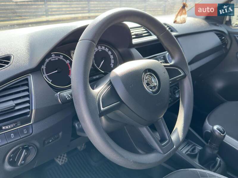 Хэтчбек Skoda Fabia 2019 в Мукачево