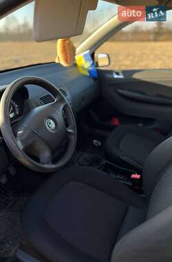 Універсал Skoda Fabia 2005 в Вижниці