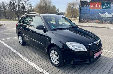 Универсал Skoda Fabia 2009 в Луцке