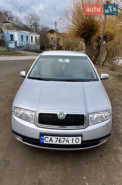 Хэтчбек Skoda Fabia 2003 в Умани