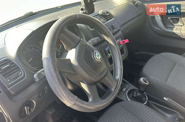 Хэтчбек Skoda Fabia 2012 в 