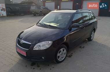 Универсал Skoda Fabia 2009 в Локачах