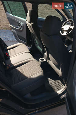 Хэтчбек Skoda Fabia 2010 в 