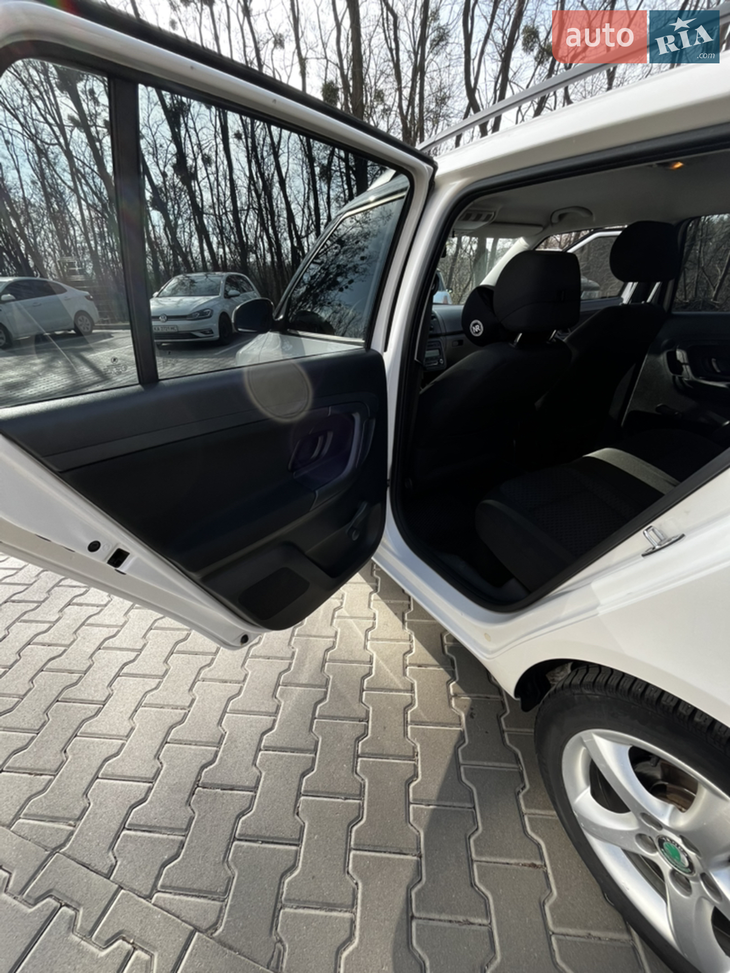 2012 Skoda Fabia - мініатюра 23