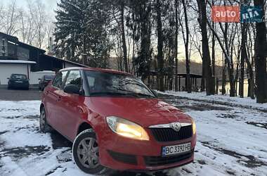 Хетчбек Skoda Fabia 2010 в 