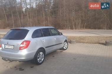 Универсал Skoda Fabia 2010 в Яворове